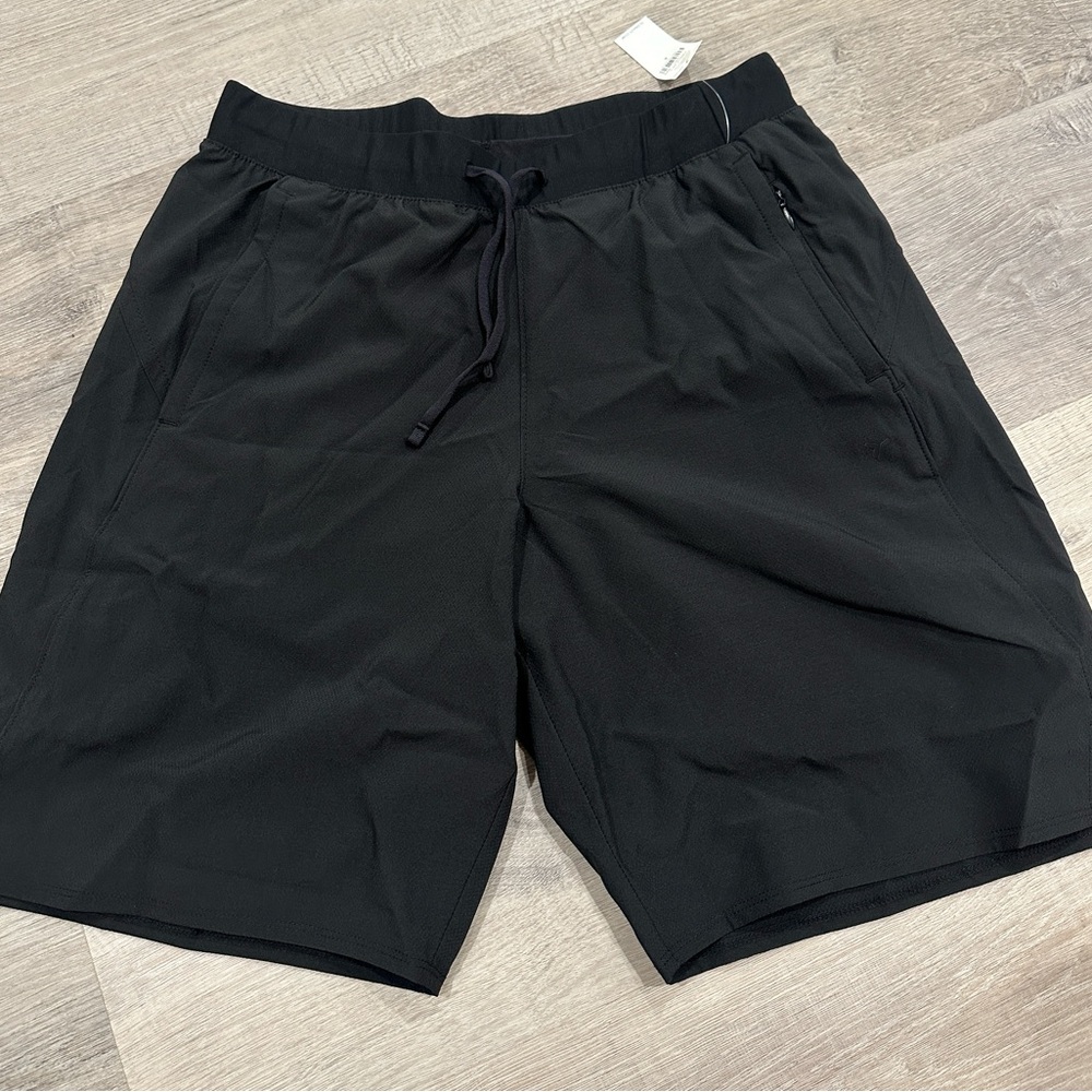 Old Navy Active Go-dry Cool shorts